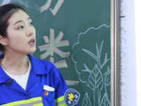 90后大學生成“黃浦最美環衛工”，她用5個版本PPT宣傳垃圾分類