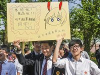 誰最會賺錢?這所高中開集市,比的是“跨界財商” 誰最會賺錢?這所高中開集市,比的是“跨界財商”