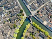 江北兩園，一座冒辟疆董小宛曾詩意居住，一座梅蘭芳回鄉時下榻