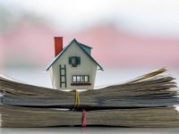 長租公寓藏“租金貸”“甲醛房”風險,人大代表建議禁止將“租金貸”強加承租人 長租公寓藏“租金貸”“甲醛房”風險,人大代表建議禁止將“租金貸”強加承租人