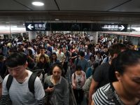 上海地鐵1號線設備故障排除,全線恢復運營,部分車站客流仍較大 上海地鐵1號線設備故障排除,全線恢復運營,部分車站客流仍較大