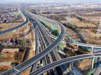 我國高速公路通車里程居世界第一,川藏鐵路、深中通道等超級工程正建 我國高速公路通車里程居世界第一,川藏鐵路、深中通道等超級工程正建