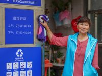 上海獨臂垃圾分類志愿者朱翠蘭：小區就是我家，把垃圾站弄清爽，大家都開心