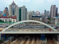 北斗衛星助力，上海北橫通道“彩虹橋”頂推到位