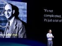 復旦AI科學家：未來的人工智能應該是烏鴉，而不是鸚鵡