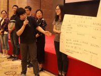 垃圾減量早晨：濕垃圾放酵素桶，用酵素澆花，訓練寵物貓使用馬桶