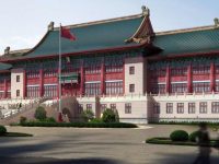 仿古宮殿設計的綠瓦大樓今年將與公眾見面，專家解讀修繕背后的故事