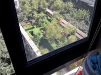 這個小區遭油煙噪聲“夾擊”，10樓居民也難幸免，8家餐飲商戶被罰