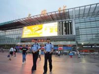 既是“最帥巡邏警長”又是“婦孺之友”，這個派出所民警究竟有多少面？