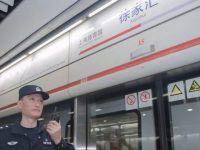 單日客流量達60萬人次的上海最忙地鐵站，為啥看不見流浪乞討人員了？
