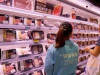 “定制”丹麥豬蹄、盧旺達“老干媽”、原只貓山王榴蓮 ……它們因同一件事而來