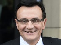 這家全球知名藥企要在上海設立全球研發中心總部,背后的原因是…… 這家全球知名藥企要在上海設立全球研發中心總部,背后的原因是……