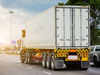 頻釀傷亡慘禍等大型車右轉彎“包餃子”頑疾，竟被這個笨辦法治好了？