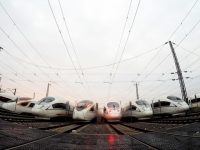 滬蘇浙皖300人成團，“包”輛火車回家過年！