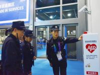 客流超過首屆進館時間卻縮短一半，進博會的安全管理秘訣如何用于城市治理