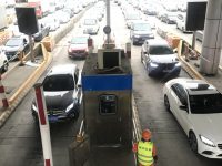 上海今天拆除完畢9處省界收費站，元旦起小客車過收費站將縮短至2秒