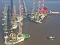 一天交付兩座,上海造新型鉆井平臺將運往卡塔爾 一天交付兩座,上海造新型鉆井平臺將運往卡塔爾