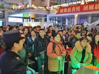 創春運單日發客新高!今日鐵路上海站預計發客56萬人次 創春運單日發客新高!今日鐵路上海站預計發客56萬人次
