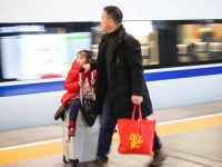 上海三大火車站24小時通宵運轉,揭秘夜間動車背后的故事 上海三大火車站24小時通宵運轉,揭秘夜間動車背后的故事