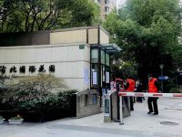 3萬余居民一半都是“老外”，上海這個涉外社區怎樣做好疫情防控？