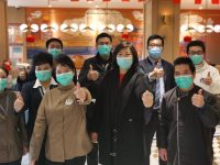 酒店董事長徹悟“撐門面”:關店念頭一閃而過,下一秒決定養員工一起熬丨我的復工故事 酒店董事長徹悟“撐門面”:關店念頭一閃而過,下一秒決定養員工一起熬丨我的復工故事