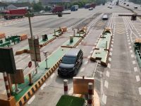 扣了多少錢一目了然,滬高速公路收費系統實現ETC車輛出口費額顯示 扣了多少錢一目了然,滬高速公路收費系統實現ETC車輛出口費額顯示