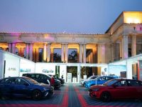 這個“五一”汽車“賣瘋了”,上汽預計五至六月在滬月均銷量較一季度翻番 這個“五一”汽車“賣瘋了”,上汽預計五至六月在滬月均銷量較一季度翻番