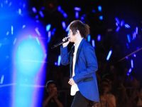 五月天也要開線上演唱會了，明星云端開唱有啥新玩法？