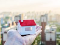 堅持“房住不炒”，上海金融機構將對這三個領域加大信貸支持