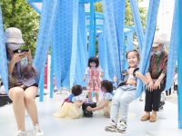 淮海路又添了一處打卡地,一組新奇好玩的藝術裝置上線了 淮海路又添了一處打卡地,一組新奇好玩的藝術裝置上線了