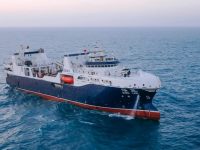 啟航南極，我國自主建造最大遠洋漁業捕撈加工船投入運營，年捕撈量將達數萬噸