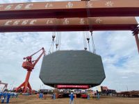 一百個千噸重的液罐,見證上海超大型液化氣船發展史 一百個千噸重的液罐,見證上海超大型液化氣船發展史