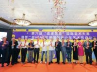 全國56個城市設組委會,1萬多家教育機構參與,中國青少年集體“追逐梵高” 全國56個城市設組委會,1萬多家教育機構參與,中國青少年集體“追逐梵高”