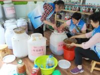 又悶又濕，這些小區垃圾箱房居然不臭，幕后英雄竟是濕垃圾