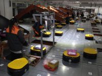 “到家服務”進入盛夏爆單期,快遞反而變快?有人為了我們的小訂單很拼 “到家服務”進入盛夏爆單期,快遞反而變快?有人為了我們的小訂單很拼