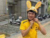 “喊話馬云”的網紅騎手，今年22歲，粉絲259萬：在上海越努力越幸運