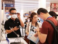 會拉花的咖啡機器人、吞廢紙吐新紙的造紙機……第三屆進博會黑科技搶先看