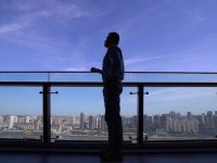 蒯佳祺：27歲創業，37歲掌門上海最年輕互聯網上市公司，堅信越努力越幸運