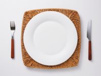 這位法國禮儀培訓師在滬開培訓課,專門增加講述“光盤行動” 這位法國禮儀培訓師在滬開培訓課,專門增加講述“光盤行動”