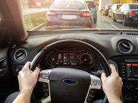 除G40部分路段，上海其他高速返程高峰預計至20時，虹橋樞紐地鐵延時運營