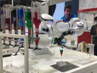 特殊之年,上海這顆“制造業皇冠上的明珠”研發不停步,銷量實現逆勢上揚 特殊之年,上海這顆“制造業皇冠上的明珠”研發不停步,銷量實現逆勢上揚