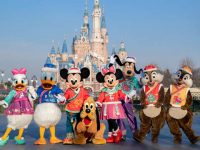 上海迪士尼樂園開啟新春慶典，米老鼠的“牛”朋友首次亮相