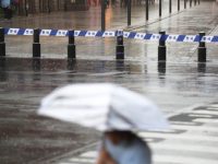 臺風“煙花”對上海影響減弱，今天下午起高鐵與航班逐步恢復