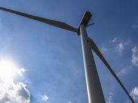 不是“彎道超車”而是“換賽道”，實現“雙碳”目標的關鍵點在哪？