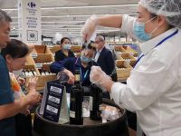 家樂福會員店開業首日部分商品遭遇“爆買”，背后原因卻令人尷尬……