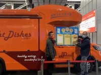 8輛“早餐工程”流動餐車,還有AI智慧老上海面館,逛進博會不用擔心餓肚子 8輛“早餐工程”流動餐車,還有AI智慧老上海面館,逛進博會不用擔心餓肚子