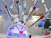 進口國外“高精尖”背后:會用高端設備的人才培養也要跟上 進口國外“高精尖”背后:會用高端設備的人才培養也要跟上