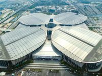 車頂長了“千里眼”,國展中心附近這輛車讓1.5小時巡查時間縮短為20分鐘 車頂長了“千里眼”,國展中心附近這輛車讓1.5小時巡查時間縮短為20分鐘