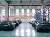 上海外貿新現象：芯片豪車往浦東機場扎堆，純電動車、集裝箱出口增長4到7倍