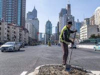修了十幾年，浦東大道將恢復六車道通車，13條公交線今回歸，但故事還沒講完